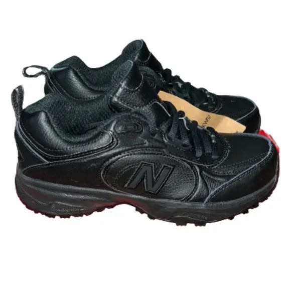 New Balance WID623 K2 black non skid shoes NWT size 6.5