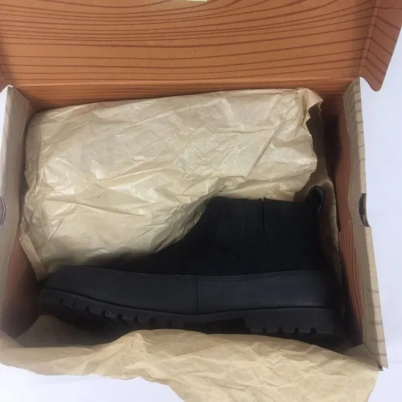 NEW Casper Mid Classic Bogs Black Boots Mens Sz 10 Leather Upper