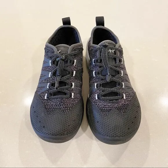 NEW Chaco Torrent Pro Hiking Water Shoes Black Women 7