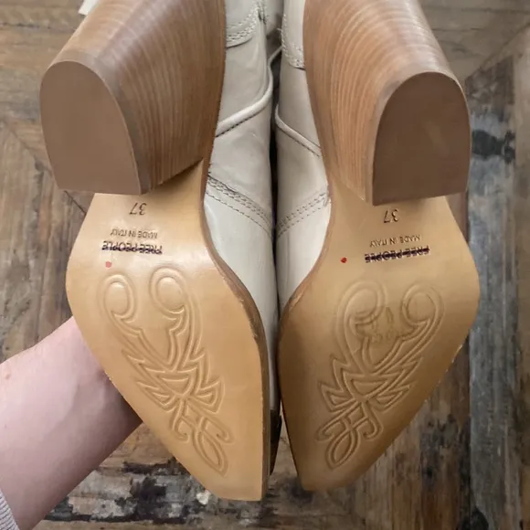 NEW FREE PEOPLE BRAYDEN MID TALL WESTERN BOOTS IN CREME