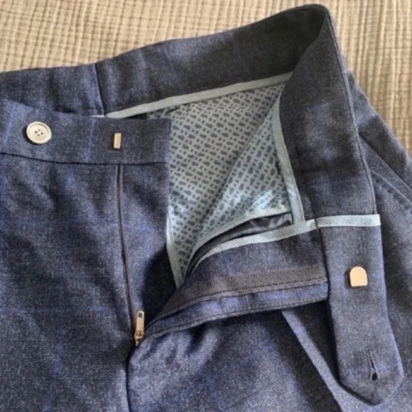 New HUGO Wool Blend Dress Pants Size 38