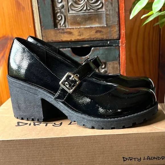 New In Box Lucky Lug Sole Mary Jane Pump Platform Block Heel Black Patent  7.5