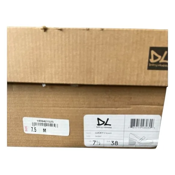 New In Box Lucky Lug Sole Mary Jane Pump Platform Block Heel Black Patent  7.5
