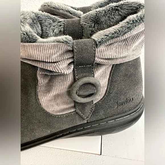 NEW JAMBU Boots Women’s Size 9 Hickory Water Resistance Ankle Boot Soft Fur