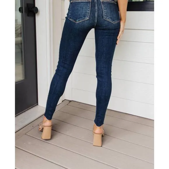 NEW JUDY BLUE mid rise vintage raw hem skinny jeans in dark wash