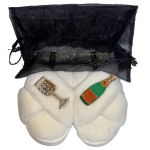 NEW LAINES Women's Classic Slippers with Champers and Glass Brooches Size 8 NV