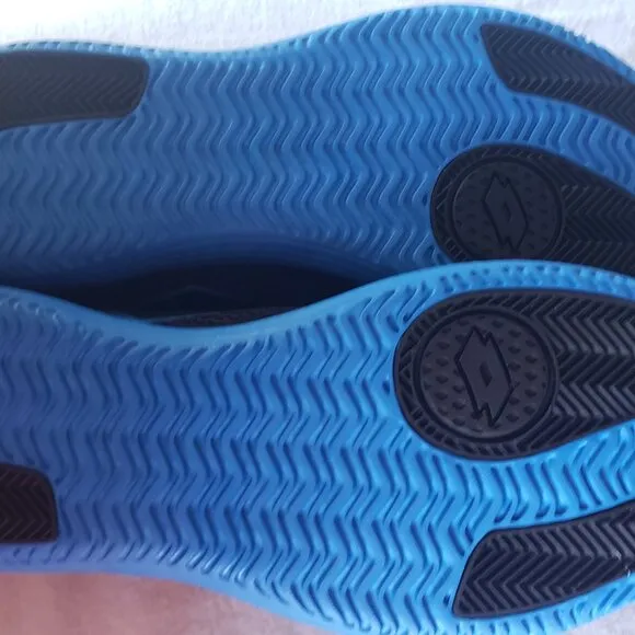 New Lotto Black Blue Moon Sneakers. Men 11