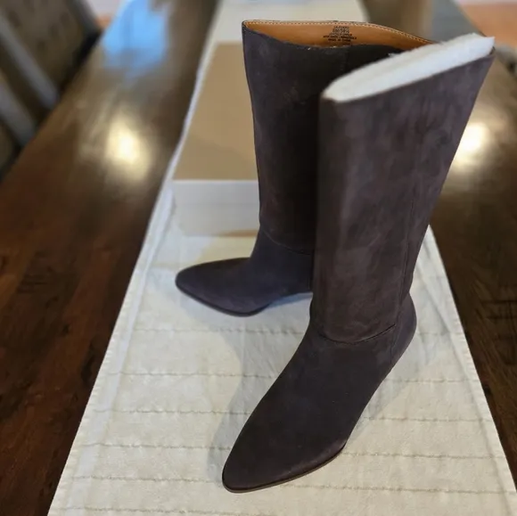 New Lucky Brand Suede Boots Size 8M
