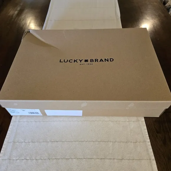 New Lucky Brand Suede Boots Size 8M