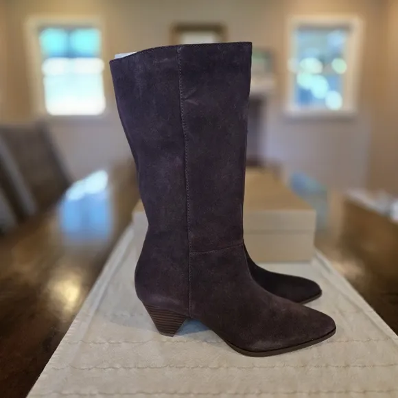 New Lucky Brand Suede Boots Size 8M
