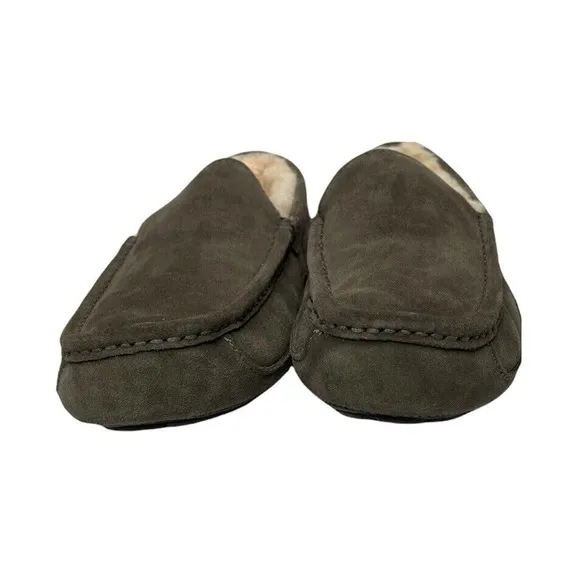 NEW Mens UGG Ascot GRAY Suede Sheepskin Loafer Slippers RUBBER SOLE Size 8