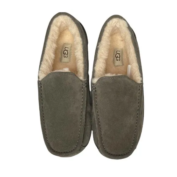 NEW Mens UGG Ascot GRAY Suede Sheepskin Loafer Slippers RUBBER SOLE Size 8