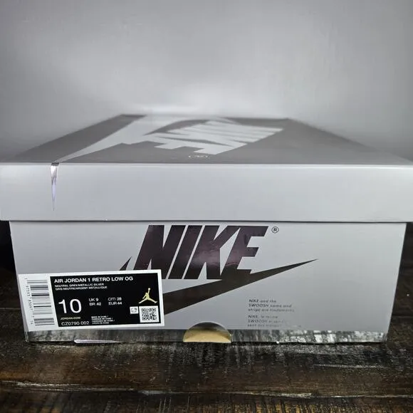 NEW Nike Air Jordan 1 Retro Low OG Mens Size 10 Metallic Silver Grey CZ0790-002