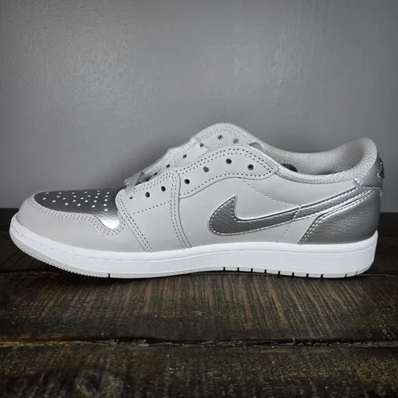 NEW Nike Air Jordan 1 Retro Low OG Mens Size 9.5 Metallic Silver Grey CZ0790-002