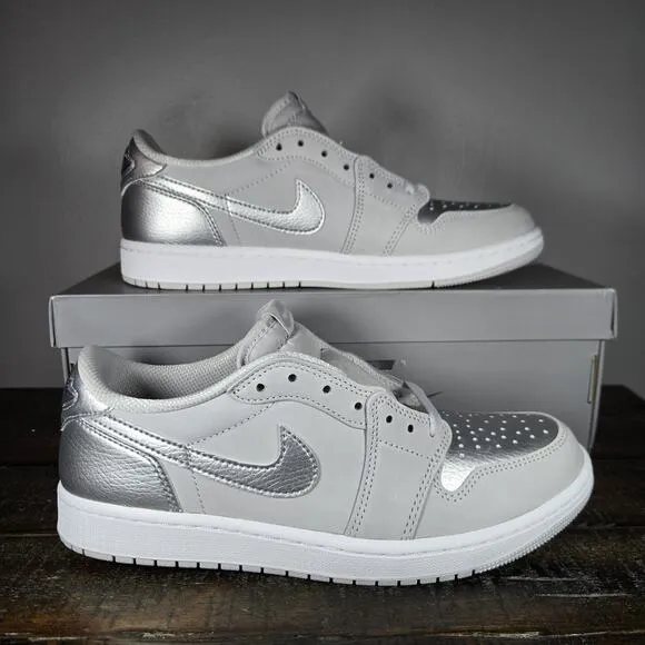 NEW Nike Air Jordan 1 Retro Low OG Mens Size 9.5 Metallic Silver Grey CZ0790-002
