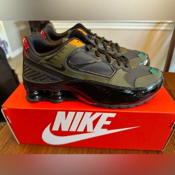 NEW Nike Shox Enigma 9000 women’s sneakers shoes size 9 EUR 40.5