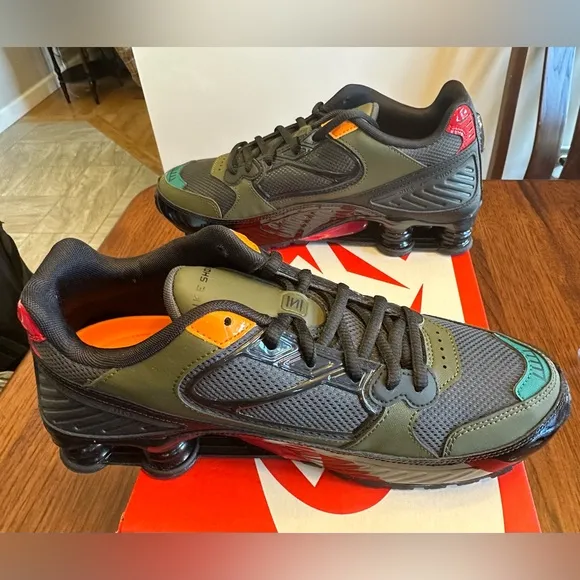 NEW Nike Shox Enigma 9000 women’s sneakers shoes size 9 EUR 40.5