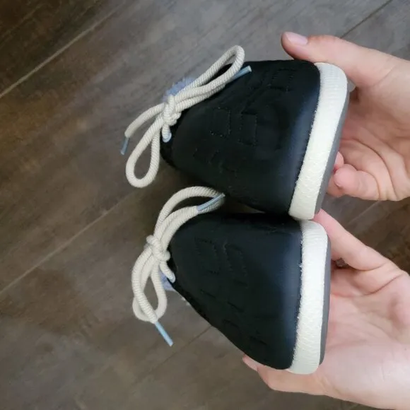 NEW OluKai Mahiki Slippers Womens 9 Black Indoor Outdoor Sneaker Cozy Comfort