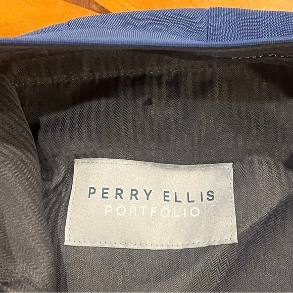 NEW Perry Ellis Portfolio Men’s Payson Slim Fit Flat Front Dress Pant Blue 32x32