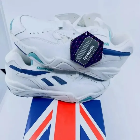 NEW Reebok 90's Satellite Low Cross Training Shoes Lace-Up White Womens 8.5