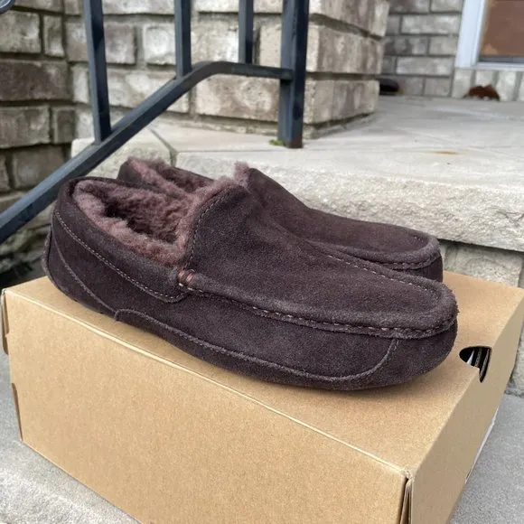 NEW UGG ASCOT SLIPPERS 8 Men's Loafer Slipper