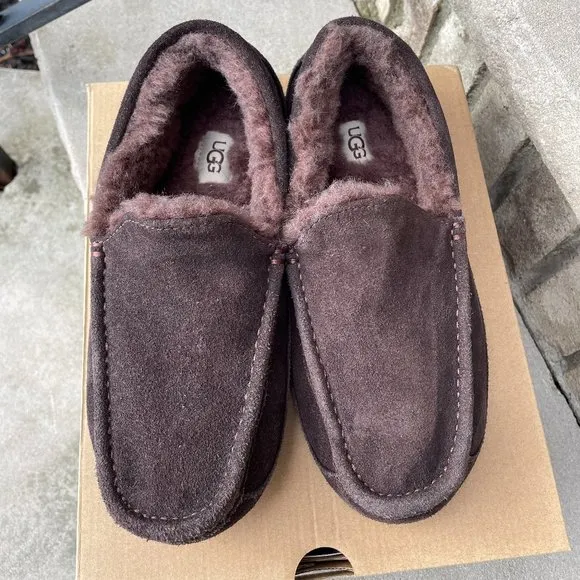 NEW UGG ASCOT SLIPPERS 8 Men's Loafer Slipper