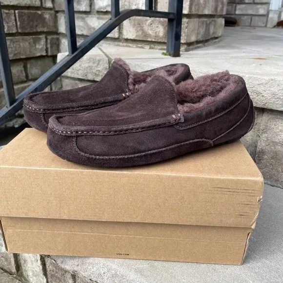 NEW UGG ASCOT SLIPPERS 8 Men's Loafer Slipper
