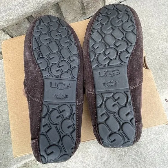 NEW UGG ASCOT SLIPPERS 8 Men's Loafer Slipper