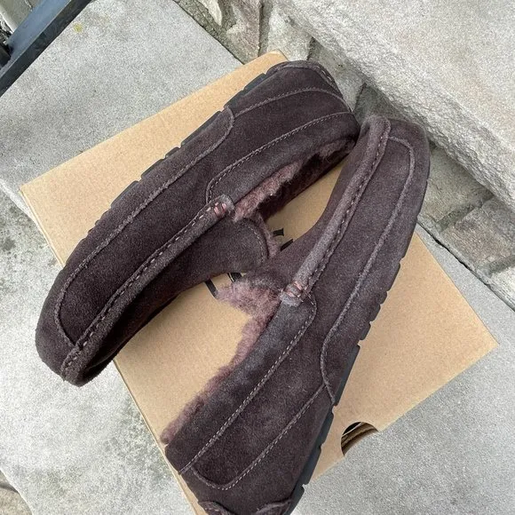 NEW UGG ASCOT SLIPPERS 8 Men's Loafer Slipper