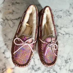 New UGG Dakota Spots Slipper Kids size 3