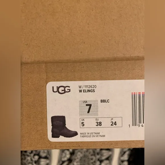 NEW UGG Elings Waterproof Boots
