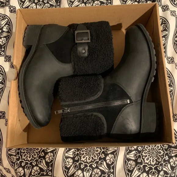 NEW UGG Elings Waterproof Boots
