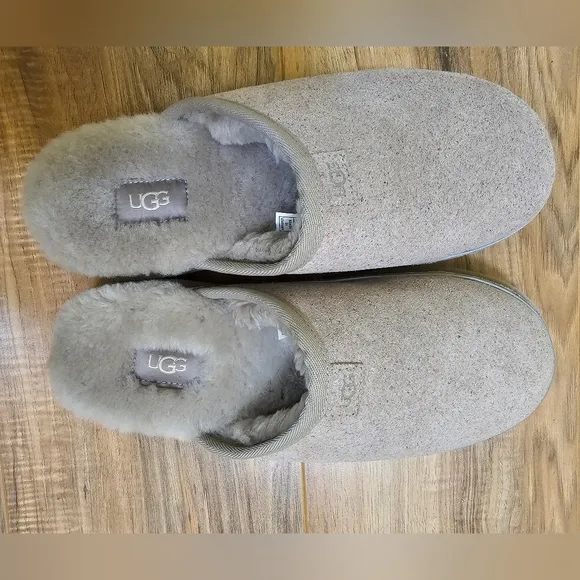 New UGG Scuff Cali Wave Slippers