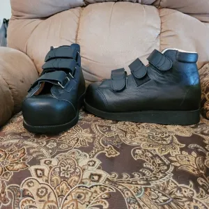 New VIBRAM Special Made Orthopedic Shoes Edema Diabetic Size 8 - 8.5 ? Unisex