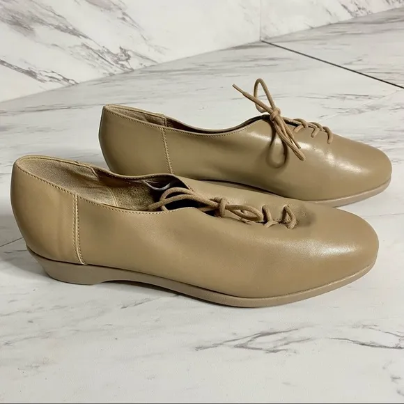 NEW Vintage Naturalizer Leather Round Toe Lace Up Oxford Flat Brogues Shoes SZ 8