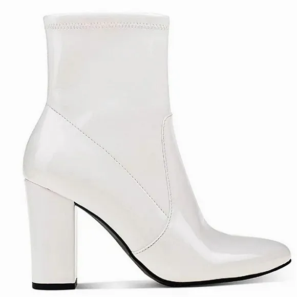 New w/Box Wild Pair Becci Faux Patent Leather Side-Zip Block Heel Ankle Booties