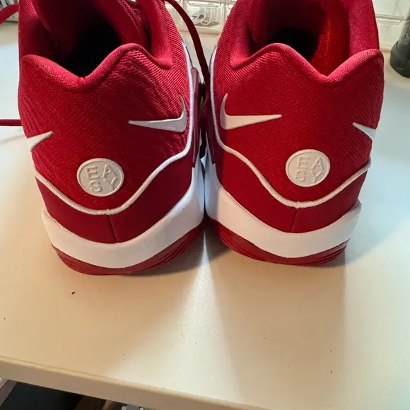 New W/o Box Nike Basketball Shoes Men 10.5 Gym Red White Kevin Durant FN7091-601