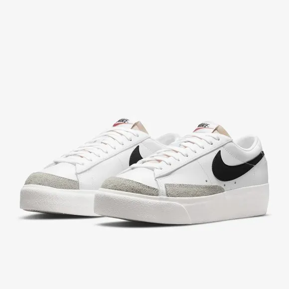 [NEW] Women's Nike Blazer Low Platform Shoes Size 9.5 DJ0292-101