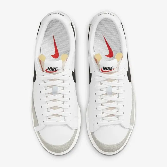 [NEW] Women's Nike Blazer Low Platform Shoes Size 9.5 DJ0292-101