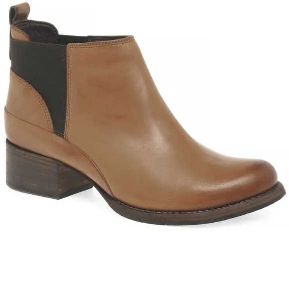 New🌟Clarks-Monica Pearl Womens Mid Heeled Chelsea Boots