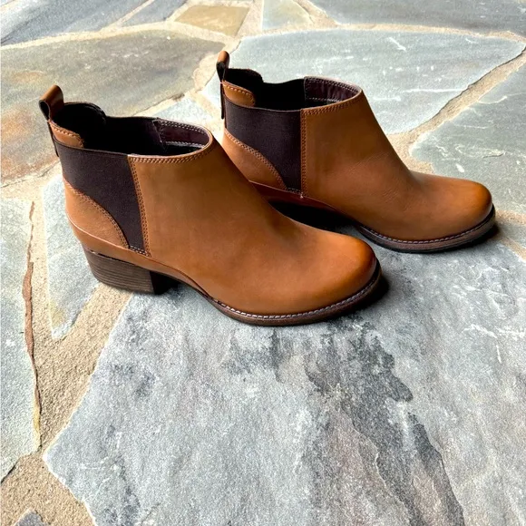 New🌟Clarks-Monica Pearl Womens Mid Heeled Chelsea Boots