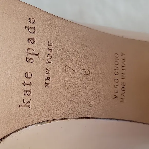 New,Kate Spade Laura deep pink  women's size 7 heel pumps