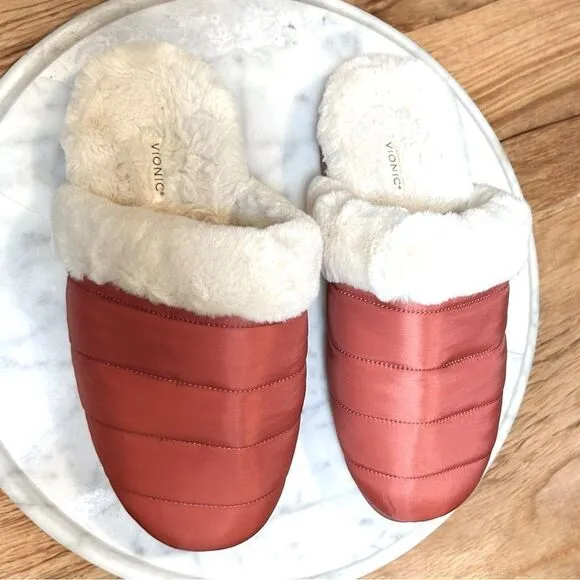 NEW VIONIC Josephine Shearling Quilted Slip On Slipper in red Size 7 EU 38