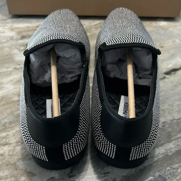 NIB $125 Steve Madden Mezmoryz Stud Smoking Slippers, Black/Silver, Men’s 10.5