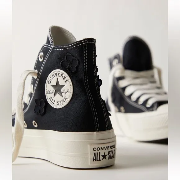 NIB Chuck Taylor All Star Lift Greenhouse Sneakers Black