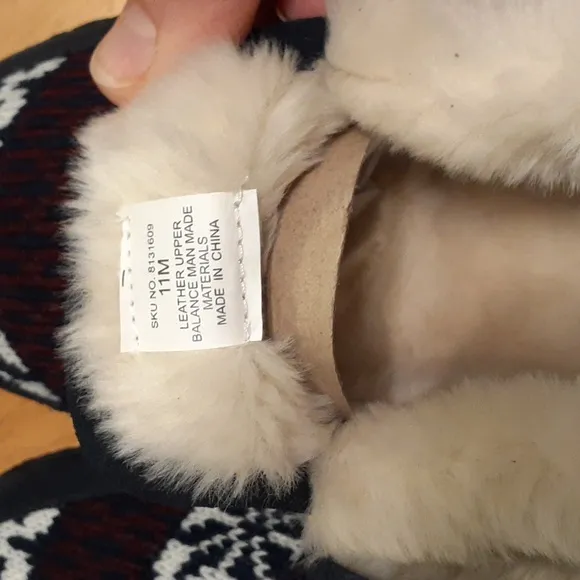 NIB Clarks Women's Size 11M Indoor/Outdoor Slippers
