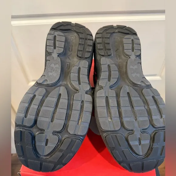 NIB Men’s UA HOVR MVMNT Running Shoes