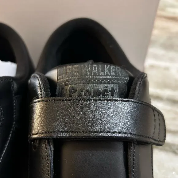 NIB Propet Lifewalker Strap Sneaker – Black, Men's 11.5 M(D)