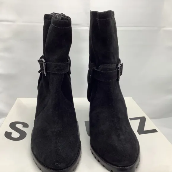 Nib Schulz Black Leather Suede Mid-Heel Lug Bootie Size 9B