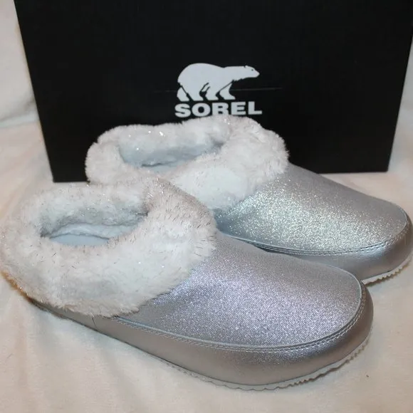 NIB SOREL WOMEN'S‎ METALLIS SILVER SLIP ON FUR SLIPPERS